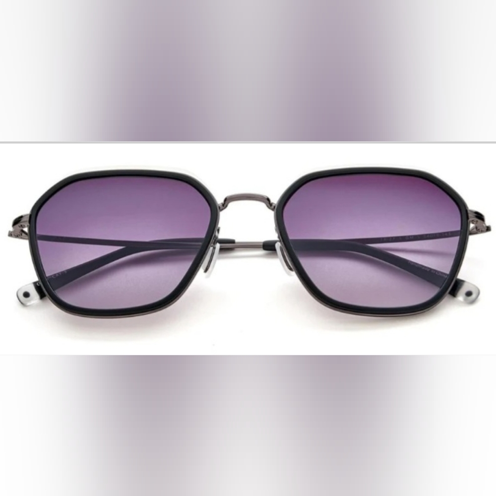 Paradigm sunglasses unisex. Aviator + Ray ban case
